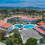 Niriides Hotel 4*