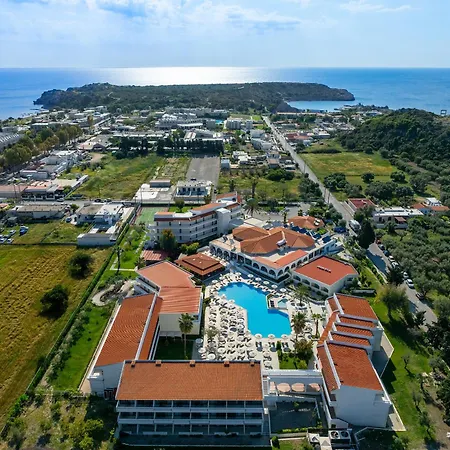 Hotel Niriides 4*