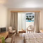 Niriides 4* Kolímbia