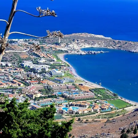 Niriides ホテル コリンビア