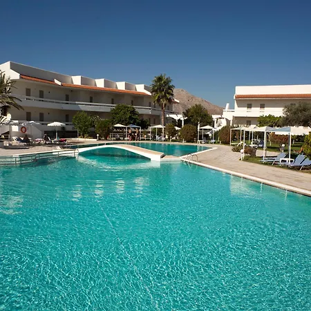Niriides Hotell 4*