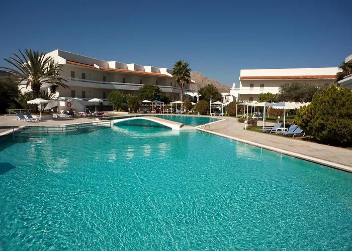 Niriides Hotel Hotel 4*